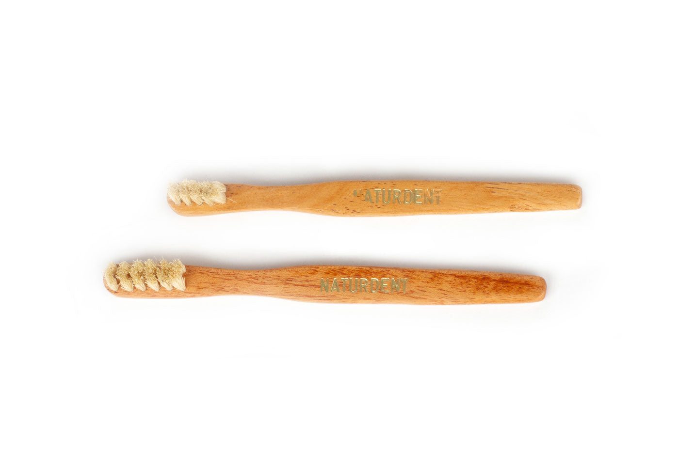 Cepillo dental de madera